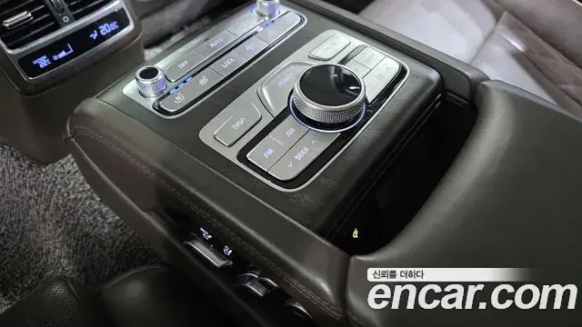 Kia The K9 2019 — Şəkil 27/34