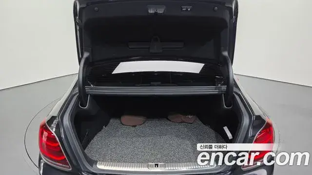 Kia The K9 2019 — Şəkil 30/34