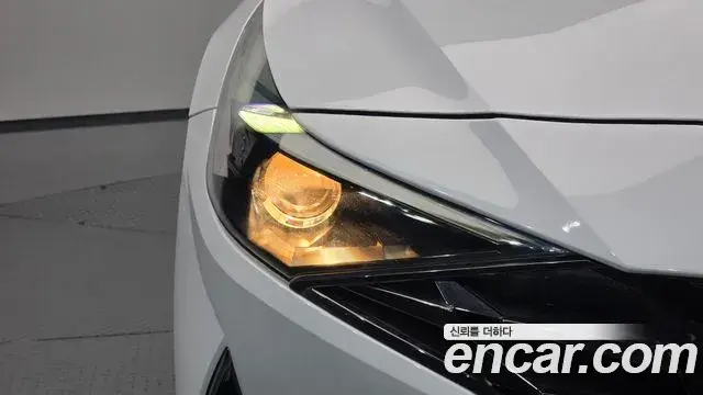 Hyundai The New Avante Hybrid 2022 — Şəkil 3/30
