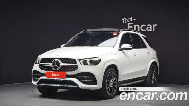 Mercedes-Benz GLE-Class 2023 — Фото 20/20