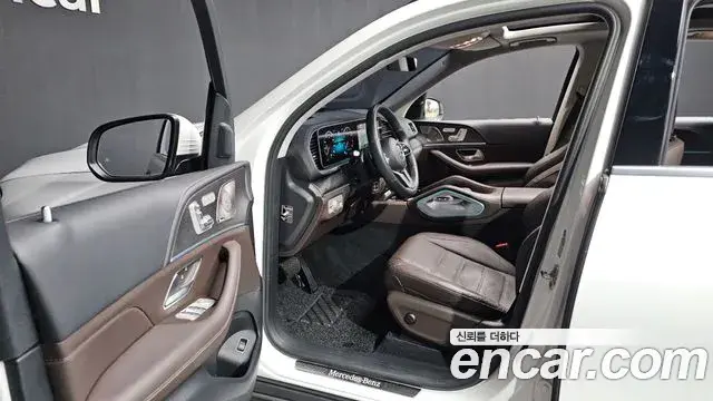 Mercedes-Benz GLE-Class 2023 — Фото 9/20