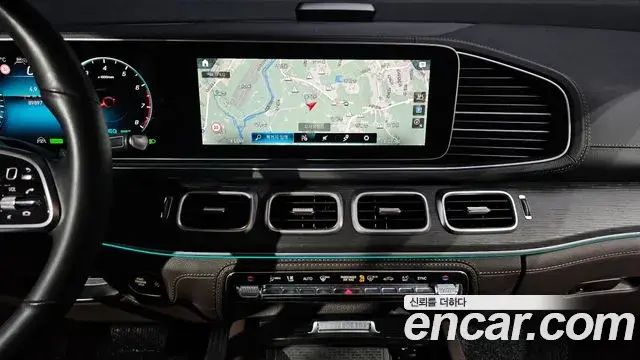 Mercedes-Benz GLE-Class 2023 — Фото 11/20