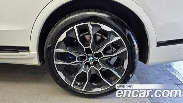 BMW X7 2025 — Şəkil 13/33