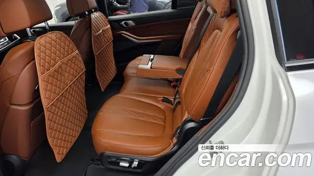 BMW X7 2025 — Şəkil 15/33