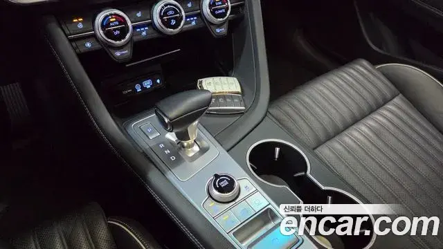 Genesis G70 2019 — Photo 26/35