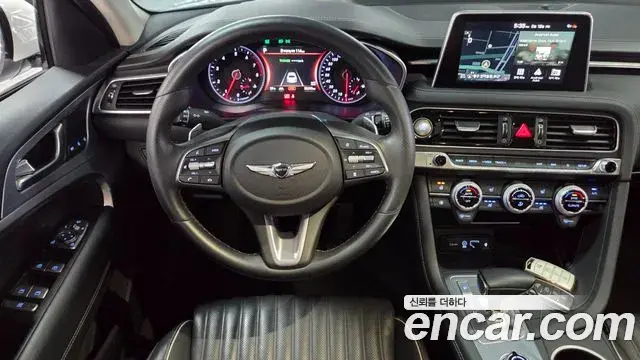 Genesis G70 2019 — Photo 7/35