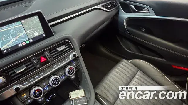 Genesis G70 2019 — Photo 17/35