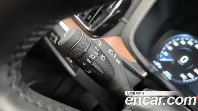 Volvo V60 Cross Country 2021 — ფოტო 30/33