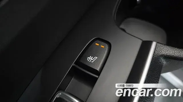 Kia Sorento 2023 — Фото 19/20
