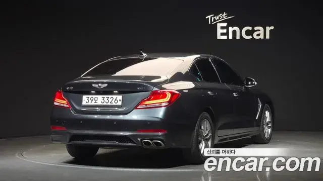 Genesis G70 2018 — ფოტო 6/32