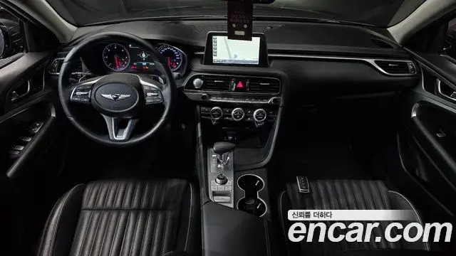 Genesis G70 2018 — ფოტო 11/32