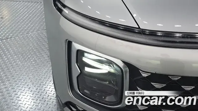 Hyundai Grandeur Hybrid 2023 — ფოტო 25/31