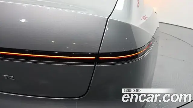 Hyundai Grandeur Hybrid 2023 — ფოტო 11/31
