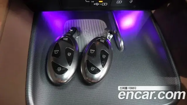 Hyundai Grandeur Hybrid 2023 — ფოტო 31/31