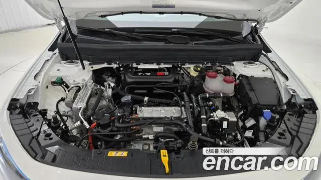 Mercedes-Benz EQB 2025 — ფოტო 10/17