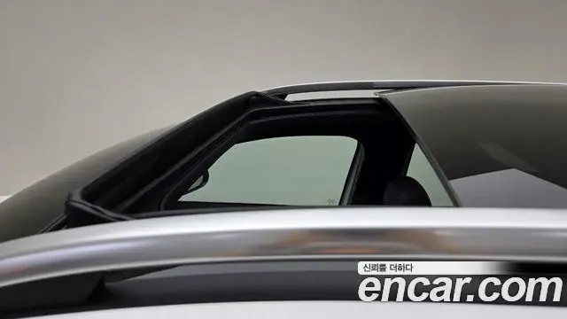 Mercedes-Benz EQB 2025 — ფოტო 9/17