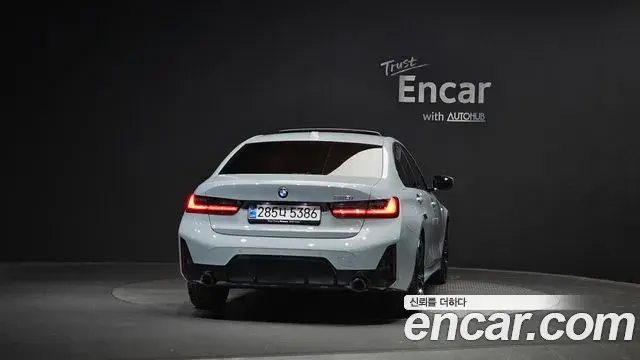 BMW 3 Series 2025 — Şəkil 13/31