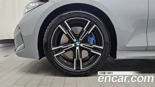 BMW 3 Series 2025 — Şəkil 9/31