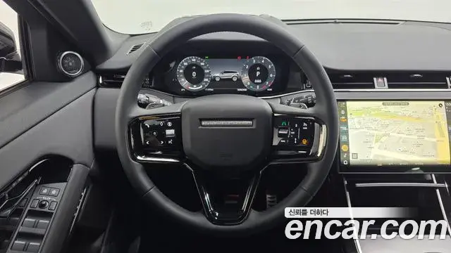 Land Rover Range Rover Evoque 2026 — Фото 15/20