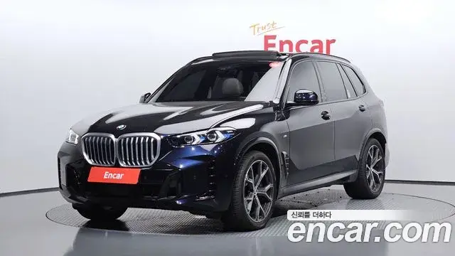 BMW X5 2025 — ფოტო 24/33