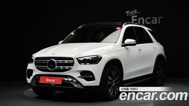 Mercedes-Benz GLE-Class 2024 — Фото 1/20