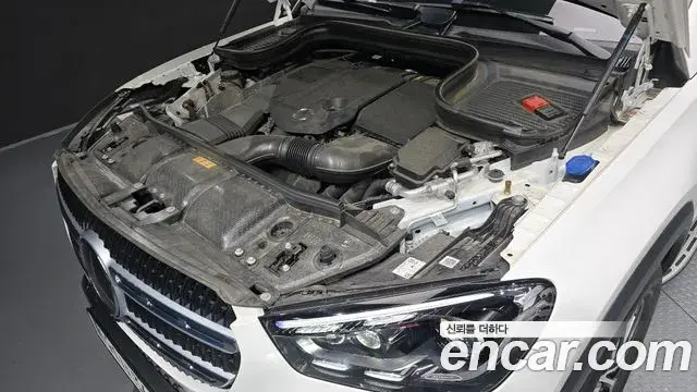 Mercedes-Benz GLE-Class 2024 — Фото 6/20