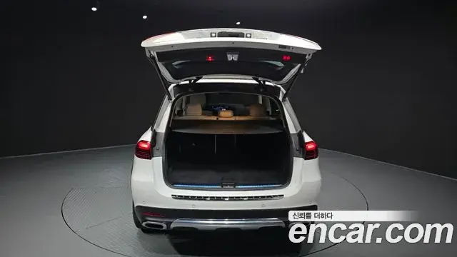 Mercedes-Benz GLE-Class 2024 — Фото 20/20