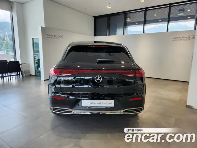 Mercedes-Benz EQE SUV 2025 — Şəkil 7/20