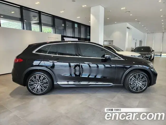 Mercedes-Benz EQE SUV 2025 — Şəkil 19/20