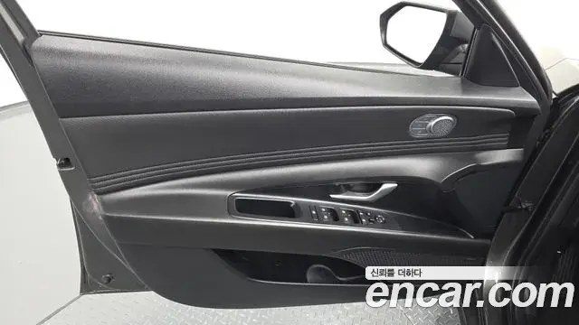 Hyundai The New Avante Hybrid 2023 — Şəkil 9/32