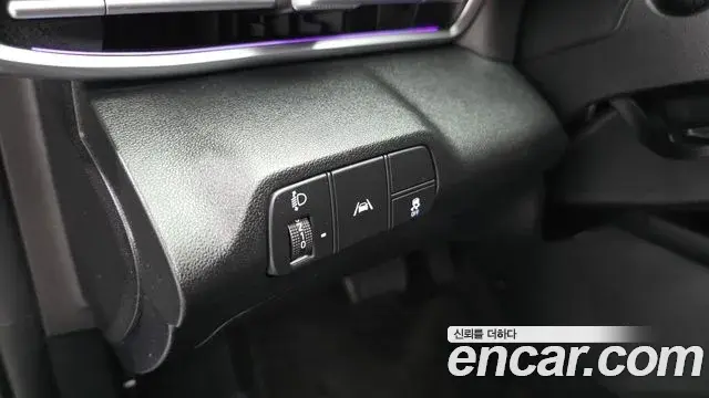 Hyundai The New Avante Hybrid 2023 — Şəkil 31/32