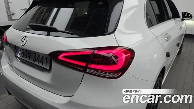 Mercedes-Benz A-Class 2021 — ფოტო 23/30