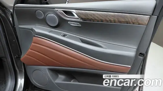 Genesis GV80 2024 — ფოტო 22/32