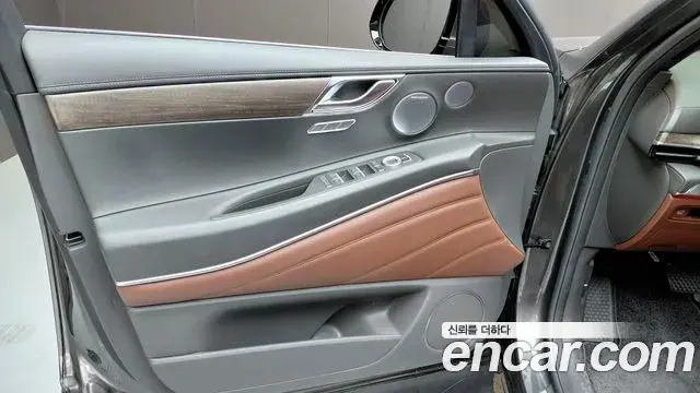 Genesis GV80 2024 — ფოტო 20/32