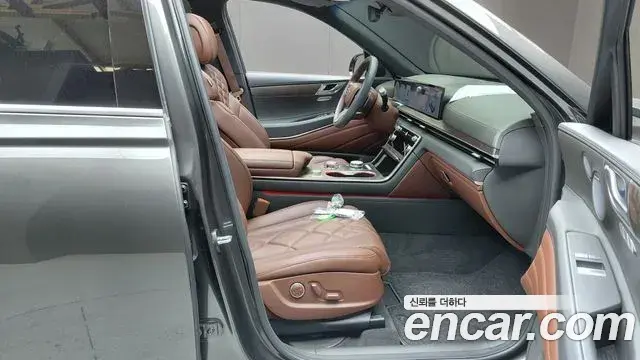 Genesis GV80 2024 — ფოტო 18/32