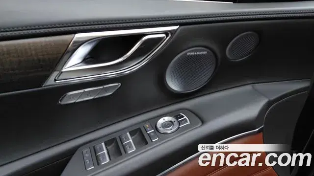 Genesis GV80 2024 — ფოტო 10/32