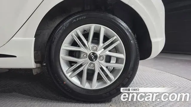 Kia Morning Urban 2022 — Photo 3/30