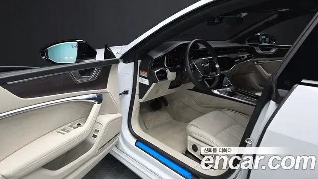 Audi A7 2023 — Şəkil 11/38