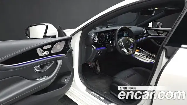 Mercedes-Benz AMG GT 2021 — Фото 9/20