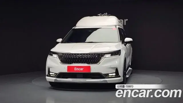 Kia Carnival 2021 — Фото 3/20