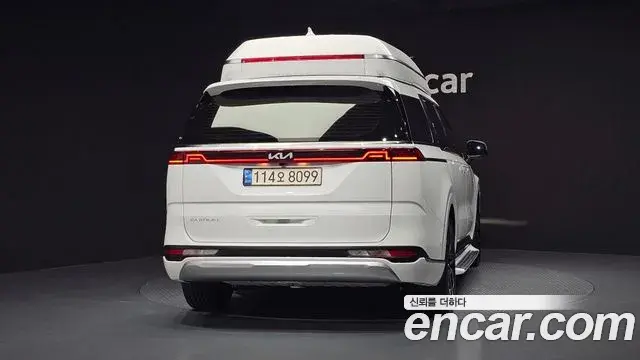 Kia Carnival 2021 — Фото 4/20