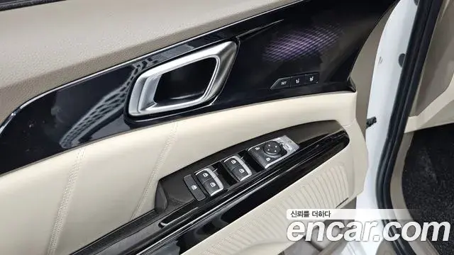 Kia Carnival 2021 — Фото 20/20