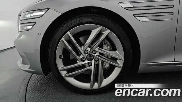 Genesis G80 2025 — Şəkil 10/20