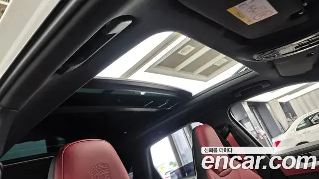 Porsche Cayenne 2024 — Photo 4/34