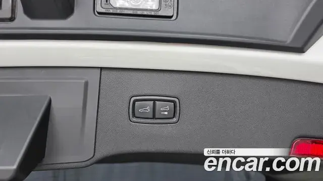 Porsche Cayenne 2024 — Photo 24/34