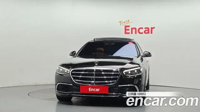 Mercedes-Benz S-Class 2022 — Photo 3/20