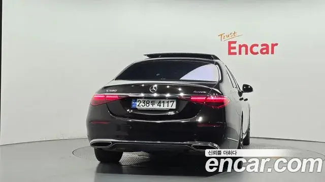 Mercedes-Benz S-Class 2022 — Photo 4/20