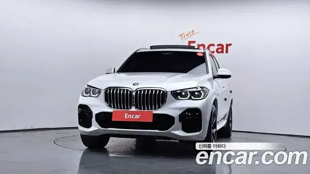 BMW X5 2023 — Фото 2/20