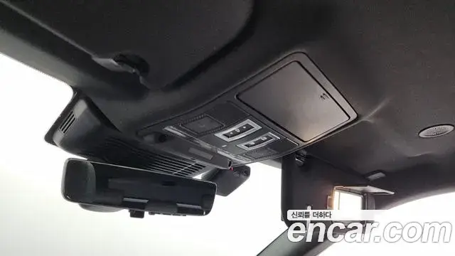 Land Rover Range Rover Evoque 2022 — Photo 20/34