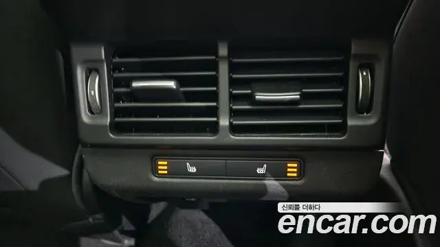 Land Rover Range Rover Evoque 2022 — Photo 12/34